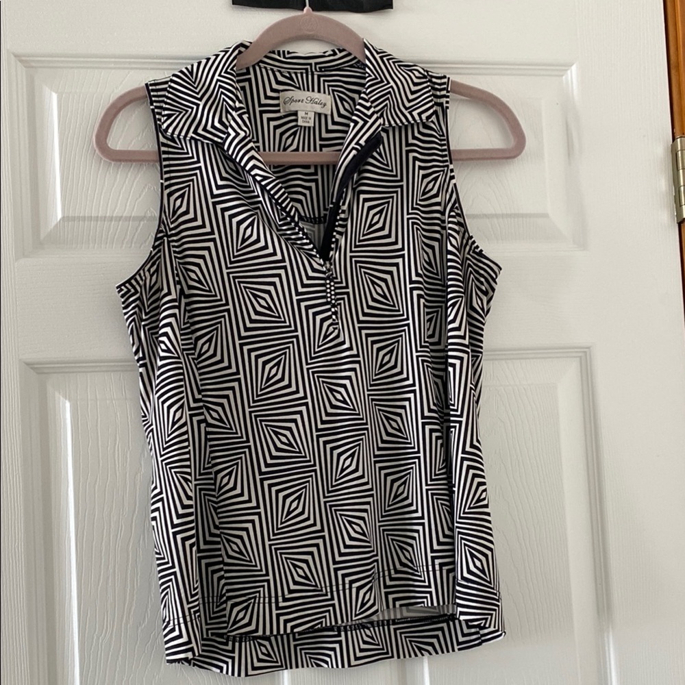 Sport Haley Black and White Graphic Fitted Polo Tank Top